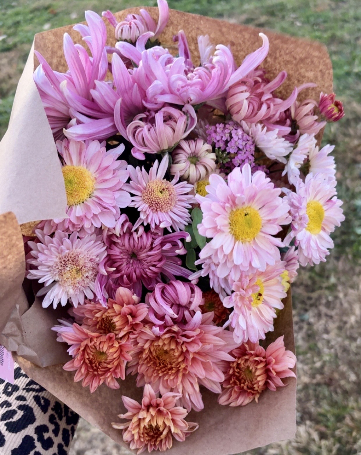 Flower Stand pick up - Blackburn, MO