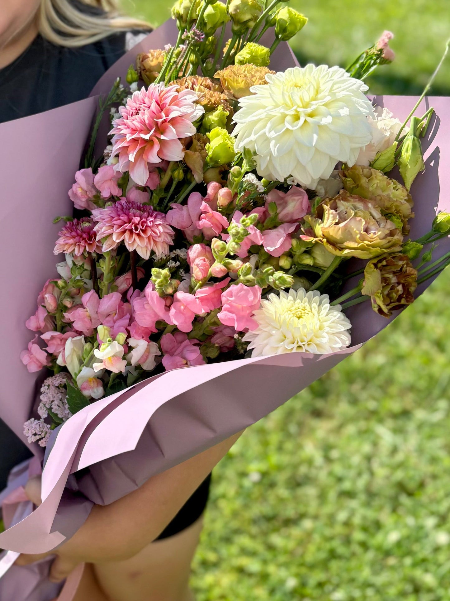 Contestant Bouquets