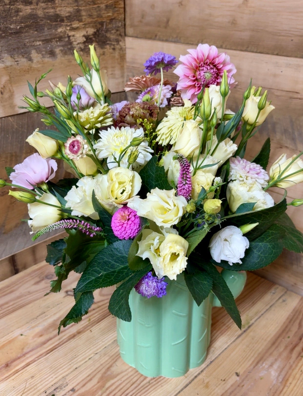 Cactus🌵 vase arrangement