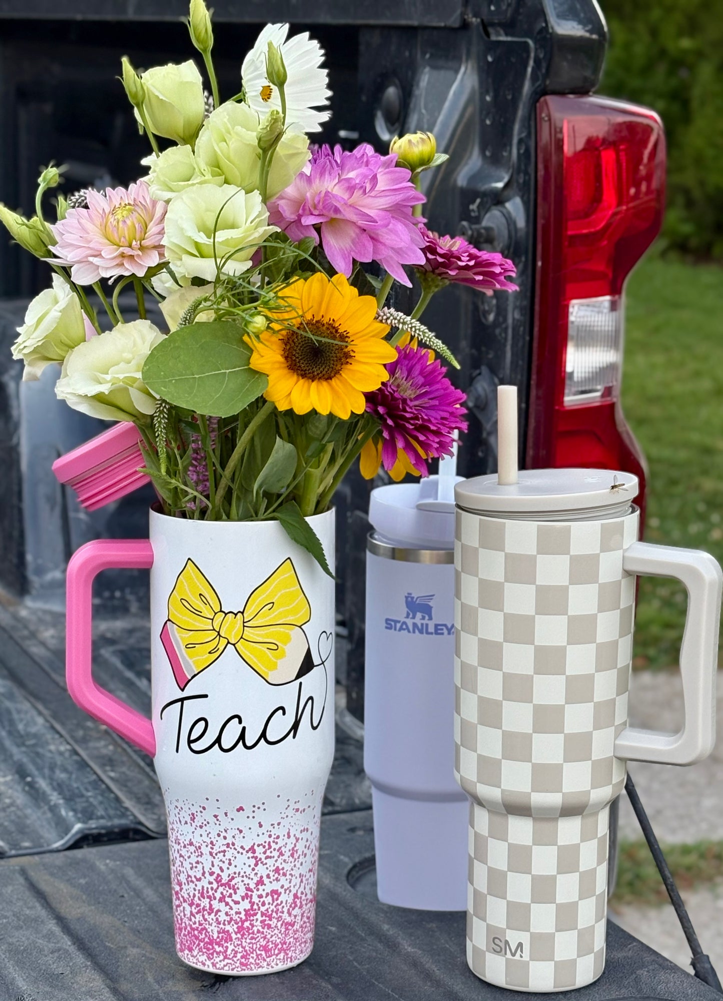 Simply Modern Bouquet Cup